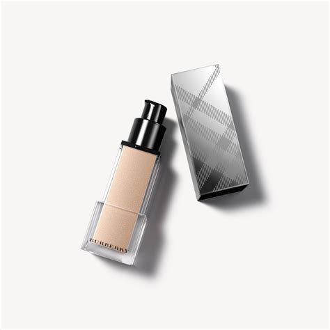 BURBERRY Fresh Glow Luminous Fluid Base Nude Radiance, 1 